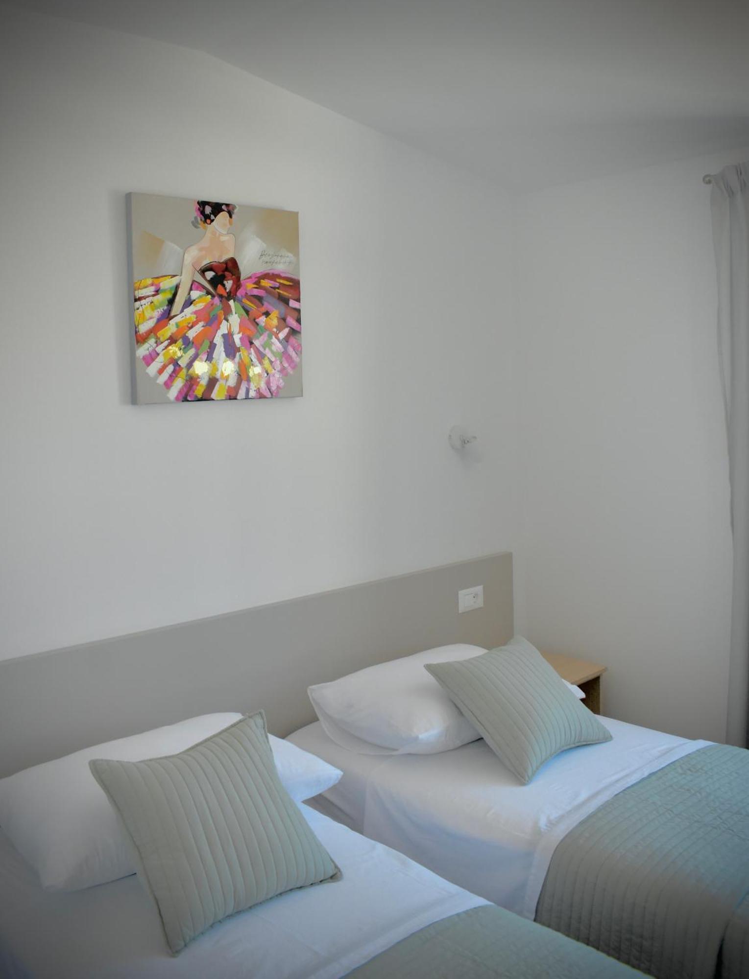 Apartment Smokvica - New Primošten